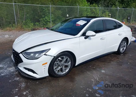 2021 Hyundai Sonata Sel z USA, uszkodzony, nr VIN 5NPEF4JA0MH123146